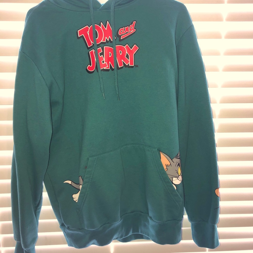 TOM & JERRY HOODIE BY WALMART MEDIUM